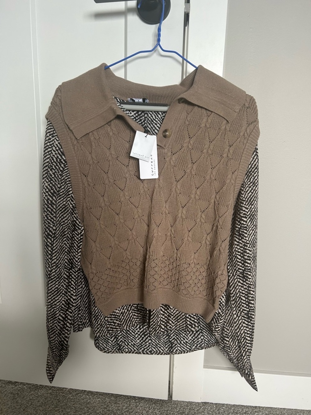 Layered Look Knit Collared Vest Over Printed Blouse - Tan & Black